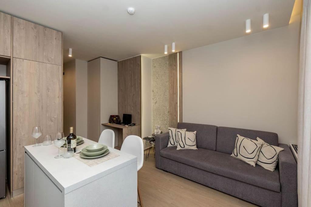 8 Blocks Apartments 1A Alexandroupolis Buitenkant foto