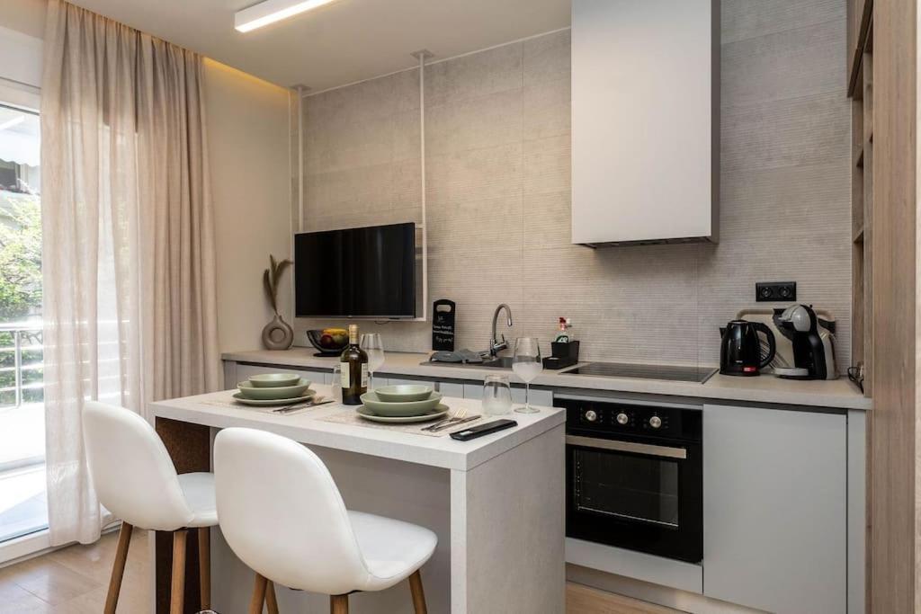 8 Blocks Apartments 1A Alexandroupolis Buitenkant foto