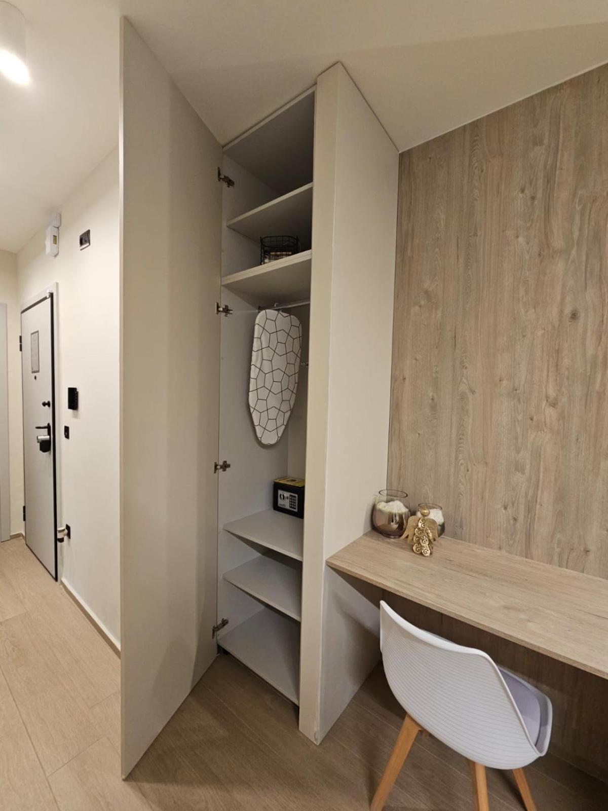 8 Blocks Apartments 1A Alexandroupolis Buitenkant foto